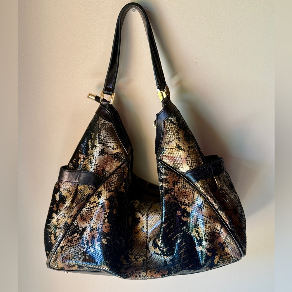 The Find | Chic Snakeskin Hobo Bag in Black and Brown | like new condition